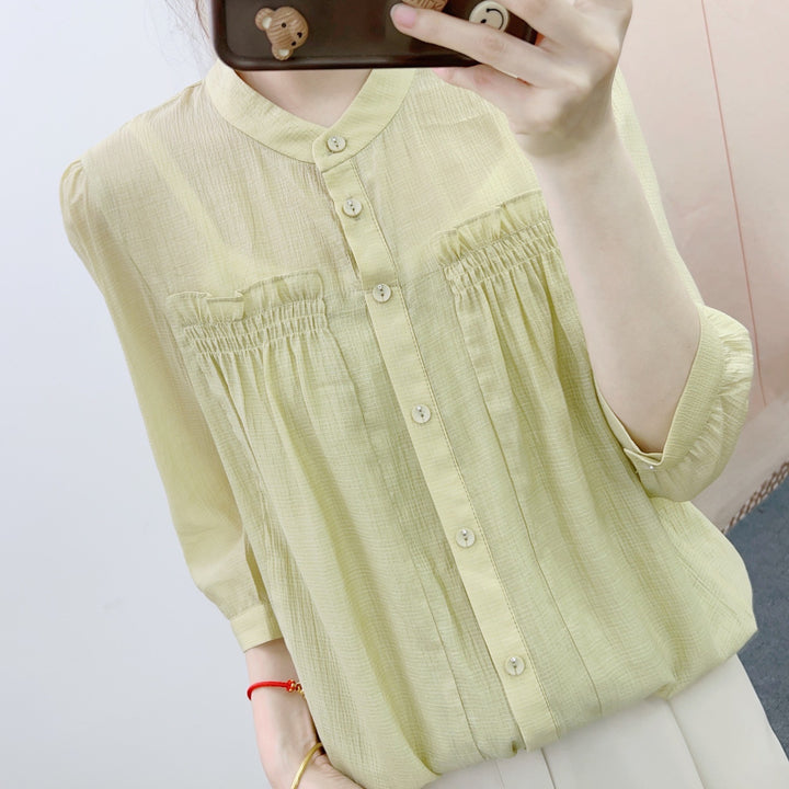 Damebluse med elegante blonder detaljer og praktiske lommer Stilla