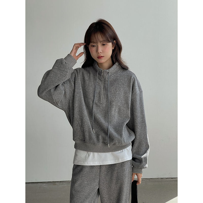 Dame afslappet sweatshirt og joggingbukser sæt med elegant snit og blød tekstur Stilla