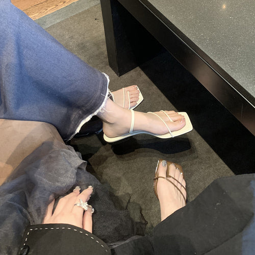 Dame moderne minimalistiske slide sandaler med elegant tåbånd Stilla
