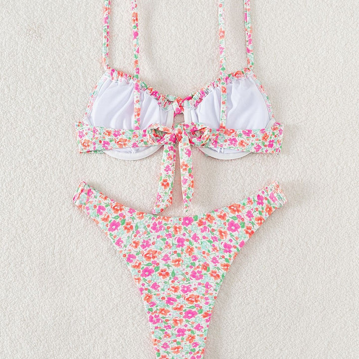 Dame triangulær bikini med justerbare stropper og blomsterdesign Skovae