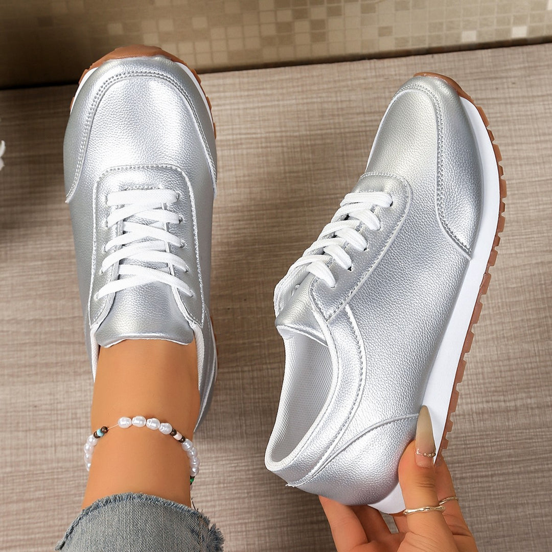 Dame Mode Sneakers i sporty design med glitrende overflade Stilla