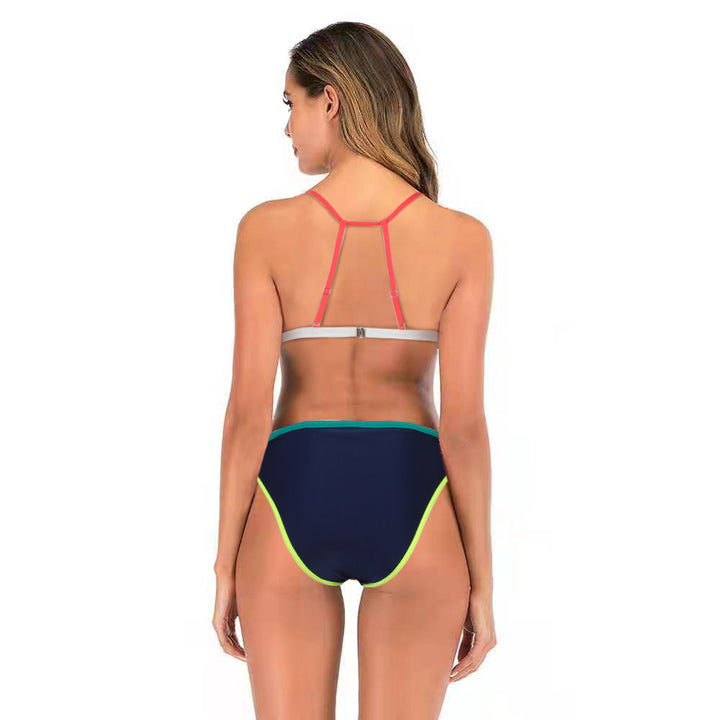 Dame Triangel-Bikini med justerbare stropper og moderne kontrastdetalje Stilla