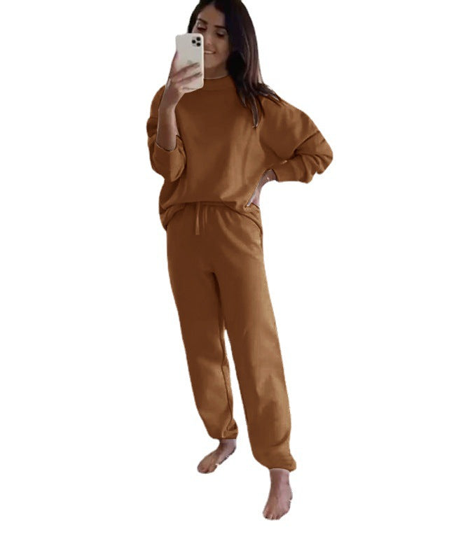 Damer afslappet Sofa-outfit med oversized sweater og behagelige joggingbukser Stilla