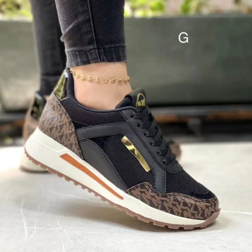 Dame Sneakers med elegant design og åndbart overmateriale Stilla