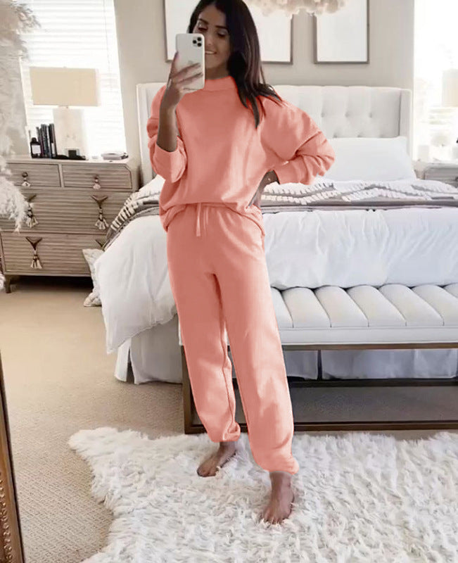 Damer afslappet Sofa-outfit med oversized sweater og behagelige joggingbukser Stilla