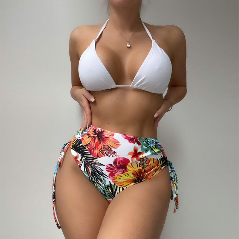 Dame bikini sæt med blomster kimono og højtaljede shorts Stilla