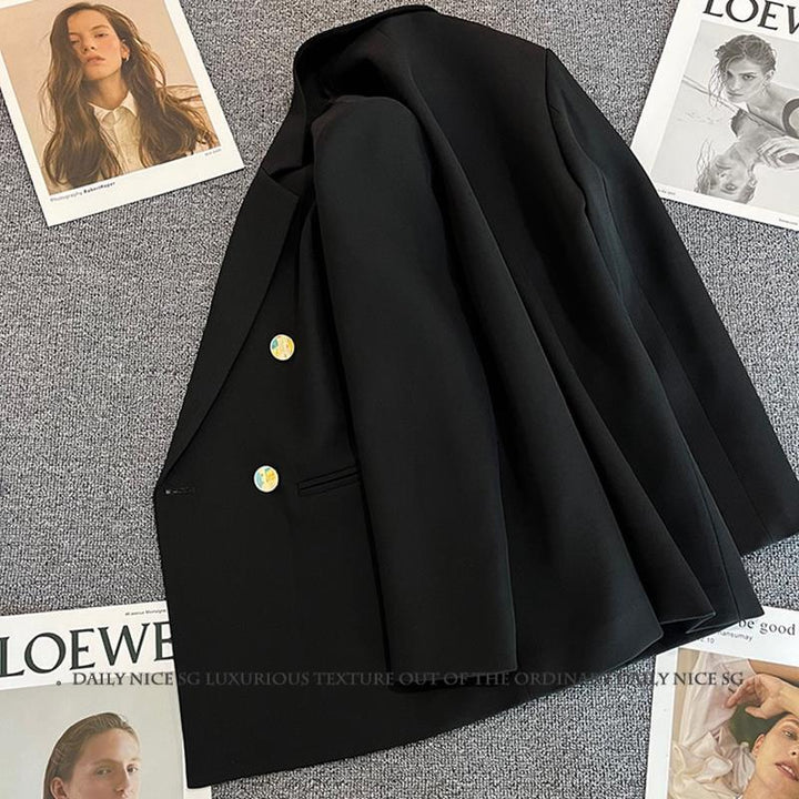 Kvinders dobbeltrynket blazer med elegante detaljer Stilla