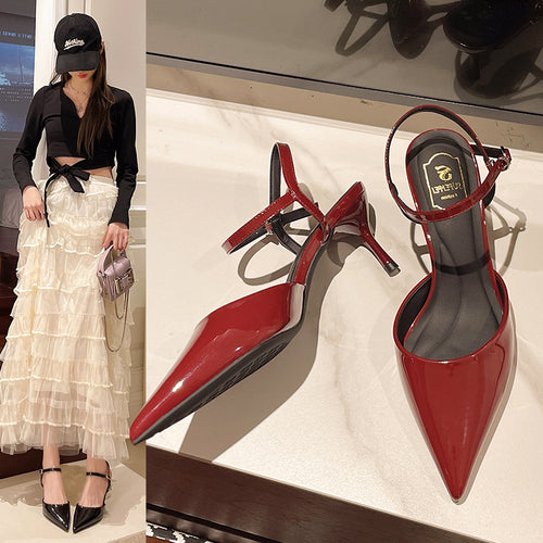 Dame elegante spidse Slingback-pumps med flot rem Stilla