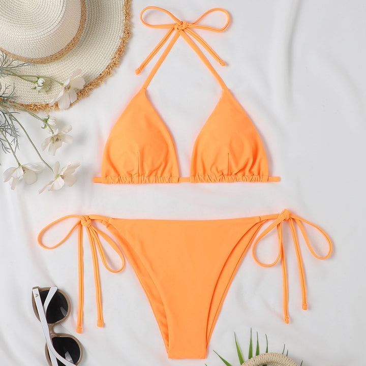 Dame triangel-bikini med justerbare bindebånd og raffinerede detaljer Skovae