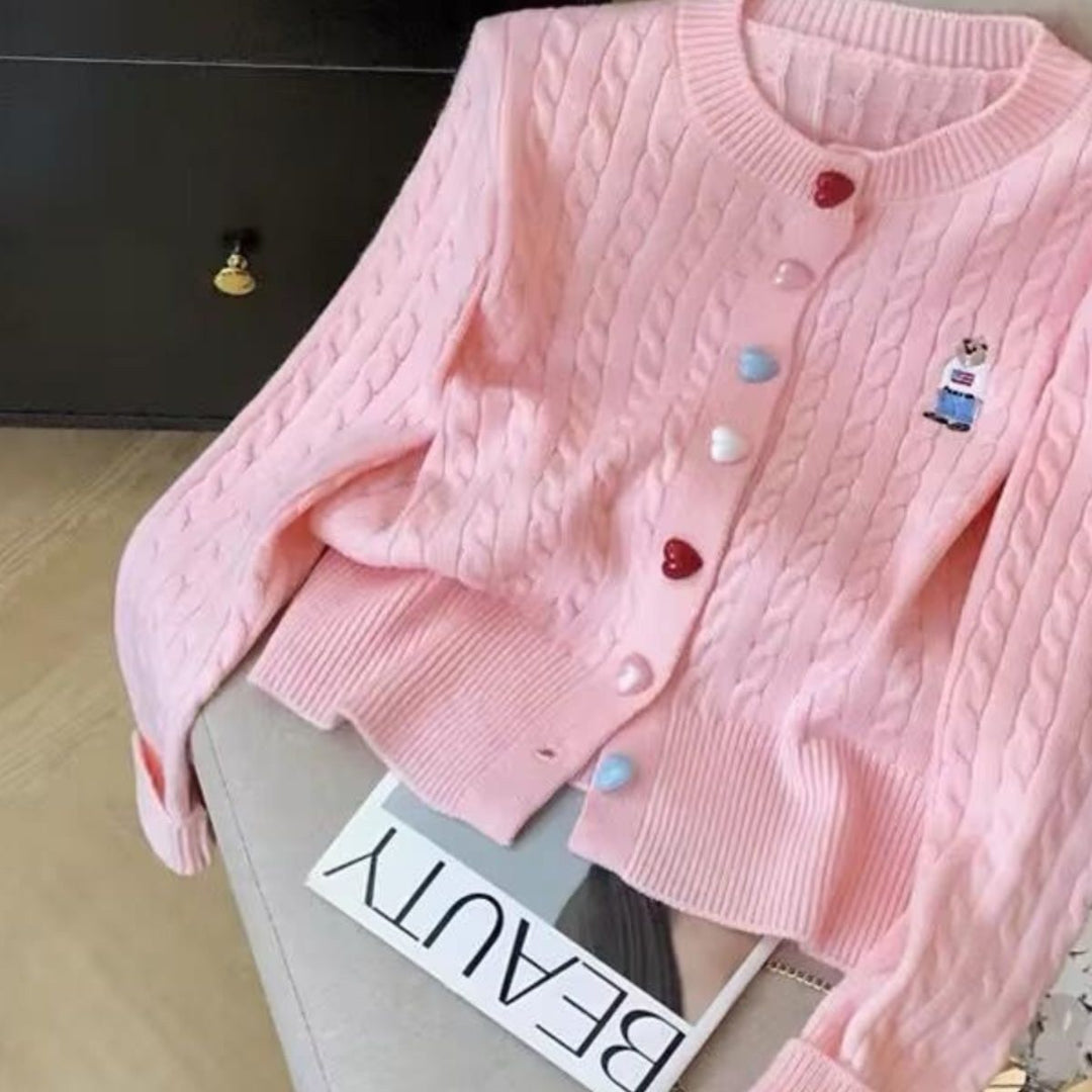 Kvinders fashionable cardigan med hjerteknapper og mønster over det hele Stilla