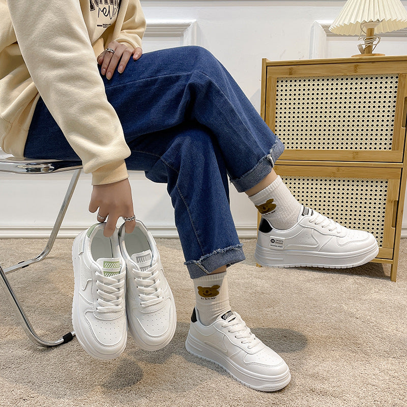 Dame Sneakers med komfortabel plateau-sål og åndbar inderside Stilla