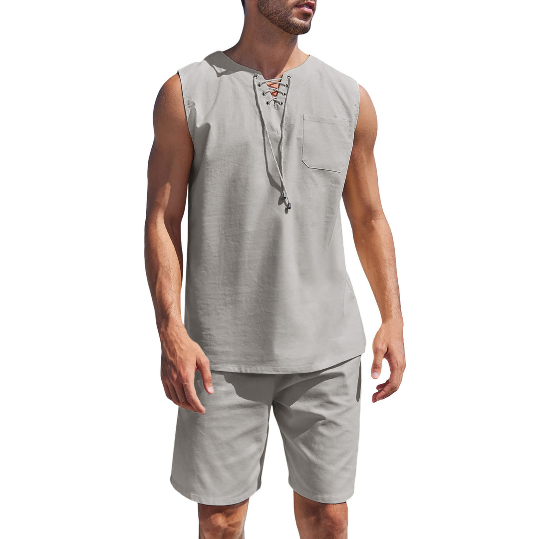 Herrer fritidssæt med kort top og sporty shorts Stilla