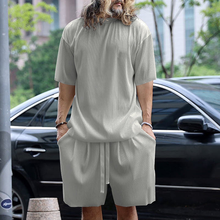 Herrer afslappet sæt lavet af åndbart materiale med kortere top og elastiske shorts Stilla