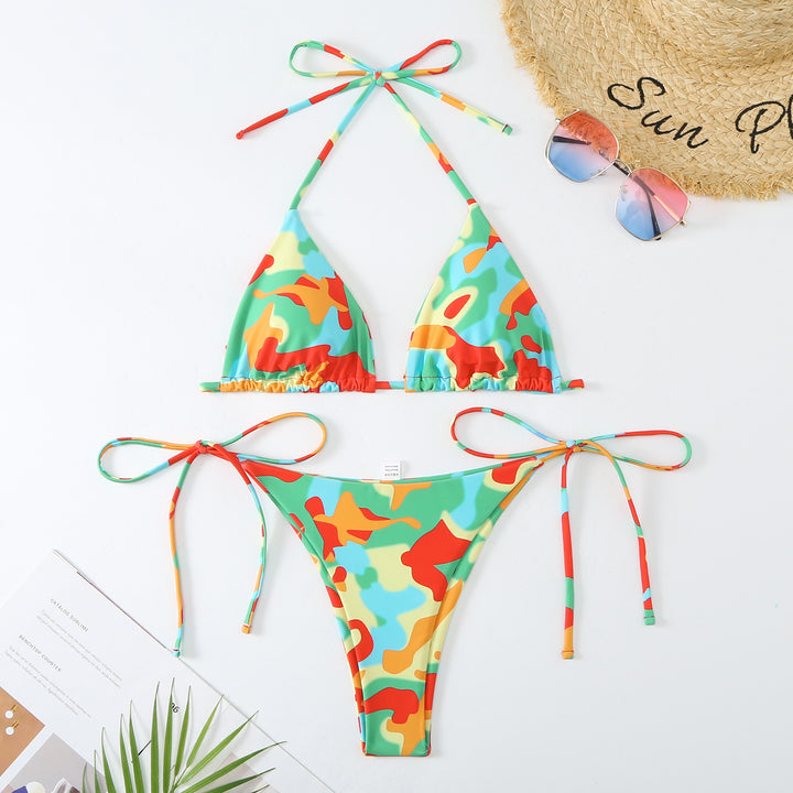 Dame Bikini-sæt med justerbare stropper og moderne camouflage-design Stilla