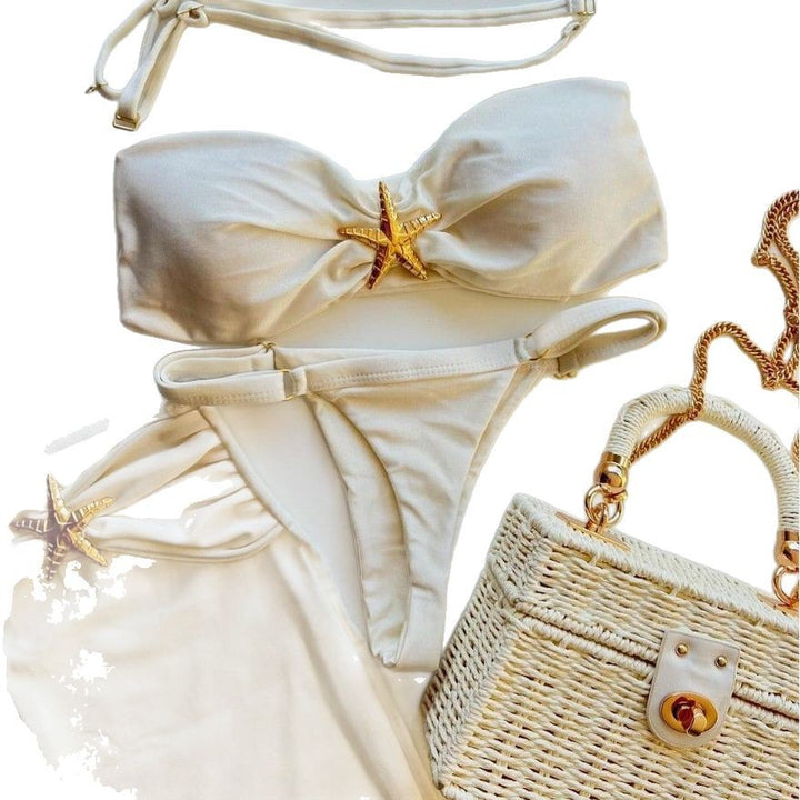 Dame bikini-sæt med glitrende detaljer og elegant nederdel Stilla