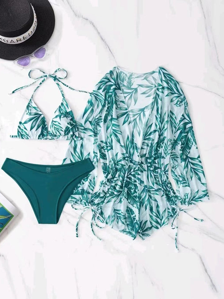 Dame bikiniset med blomster kimono og højt skåret trusse Stilla