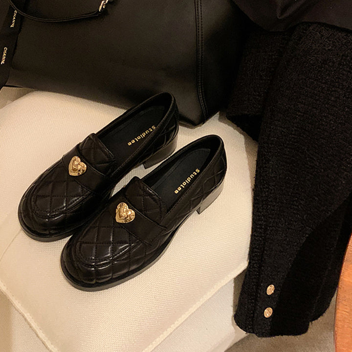 Femme quiltede Slipper med hjerte detalje Stilla