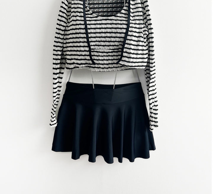 Dame Stilfuld Crop Top og Skater nederdel Sæt Stilla