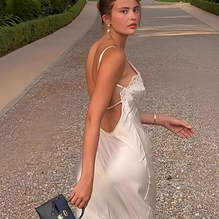 Dame elegant satin maxi kjole med blonder trim og smal strop design Skovae