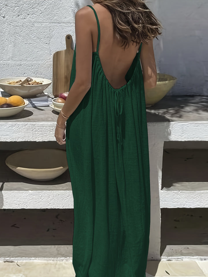 Dame maxikjole i elegant open-back design med fine spaghetti stropper Skovae