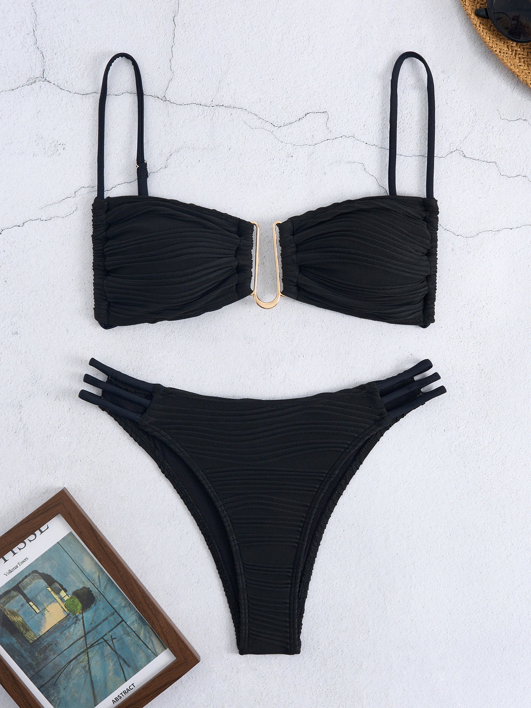 Dame bandeau-bikini med trendy ruffles design Skovae