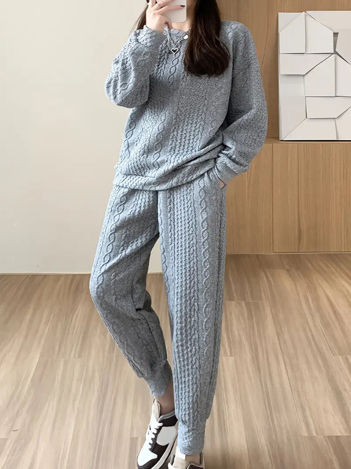 Dame strik-loungewear-sæt med struktureret design og behagelig pasform Stilla