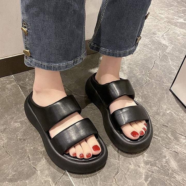 Dame Komfortable Sandaler med bred remdesign og blød sål Stilla