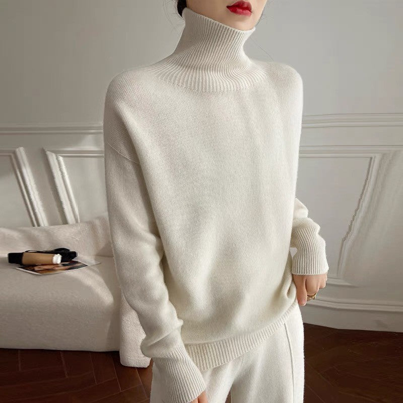Kvinderne cashmere rullehals sweater med en løs pasform og elegant tekstur Stilla