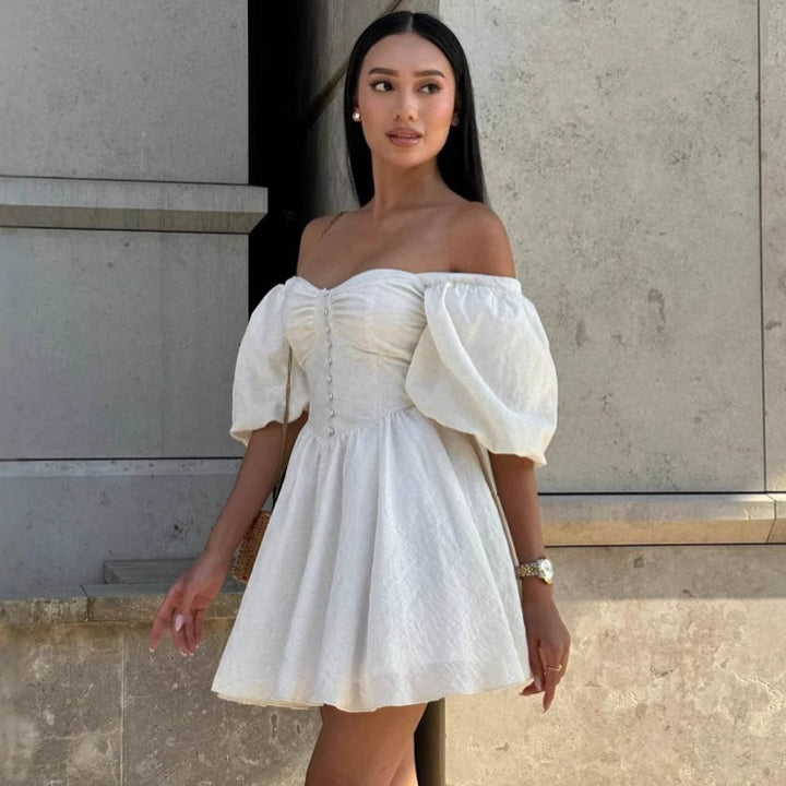 Damer Off-Shoulder Sommerkjole med Puffærmer og Knapdetaljer Stilla