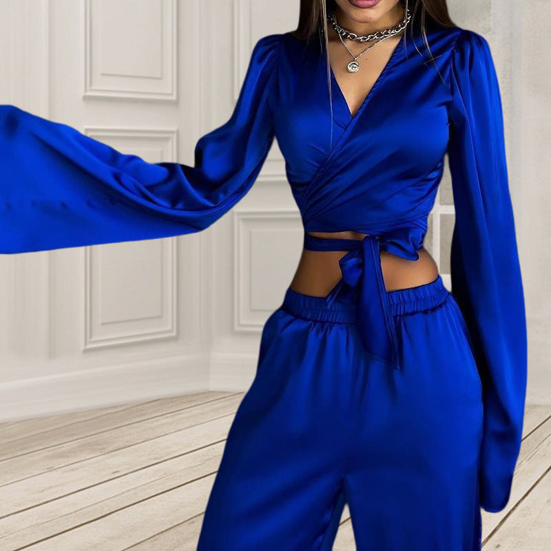 Dame Elegant Satin kombinationssæt med vide ærmer og indpakningsdesign Stilla