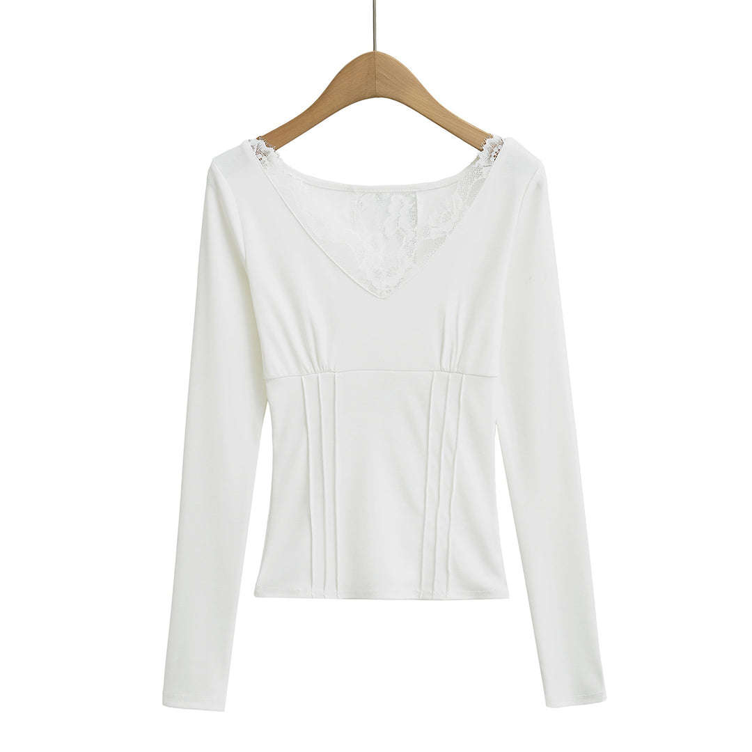 Dame elegant langærmet skjorte med V-udskæring og raffinerede spidsdetaljer Stilla