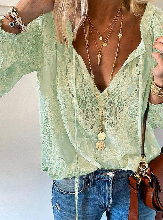 Dame elegant bluse med fin lace og dyb V-udskæring Skovae