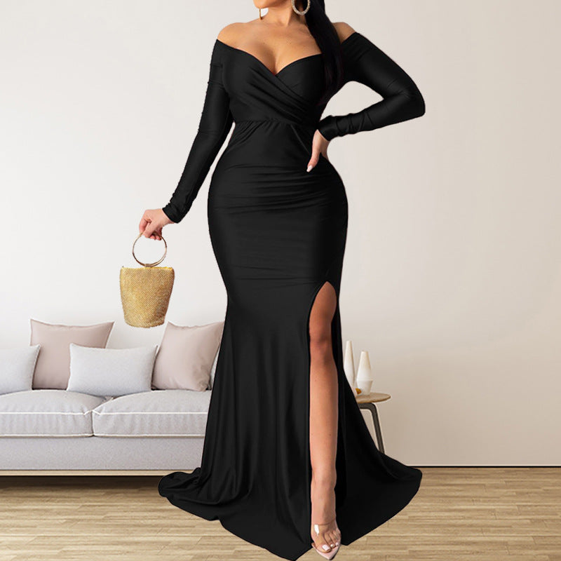 Dame Elegant og figursyet aftenkjole med off-shoulder-ærmer Stilla