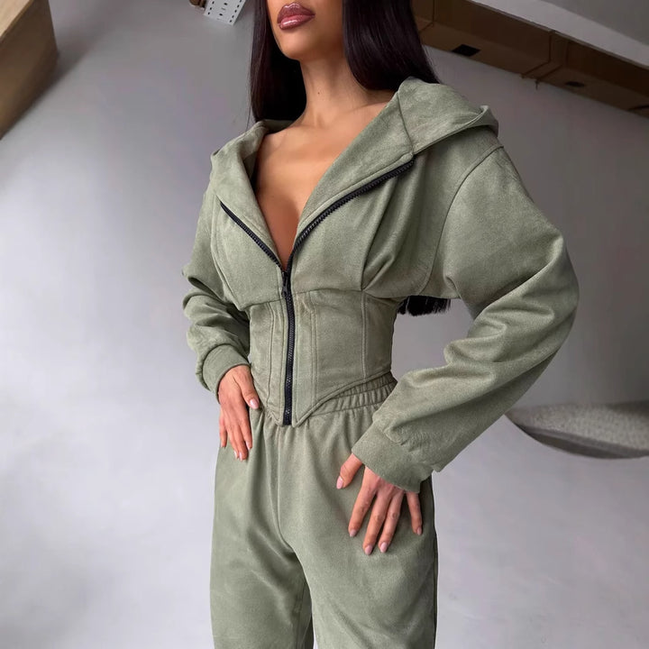 Dame moderat jumpsuit med tætsiddende design og innovativ lynlås Stilla