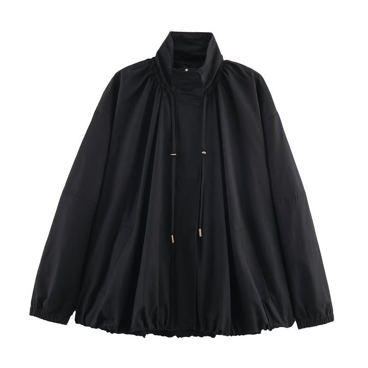 Dame mode overgangsjakke med høj krave og afslappet snit Stilla