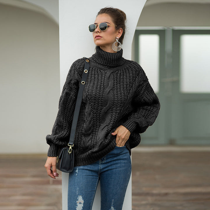 Kvinders chunky striktrøje med turtleneck og kabelmønster Stilla