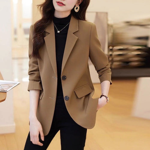 Kvinderne stilfulde blazer med klassisk snit og elegante detaljer Stilla