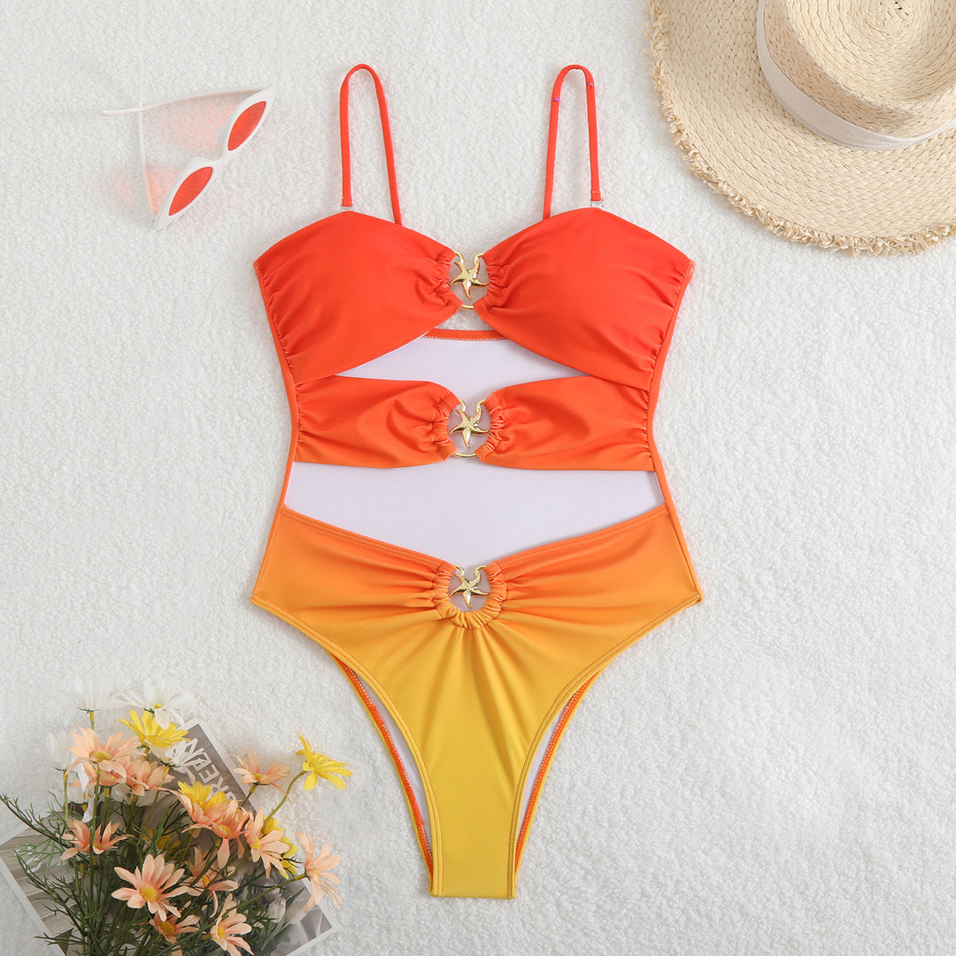 Dame bikini sæt med cut-out design og gyldne accenter Stilla