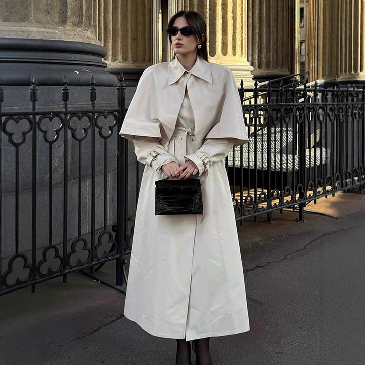 Damer elegant trenchcoat med innovativt cape-design Stilla