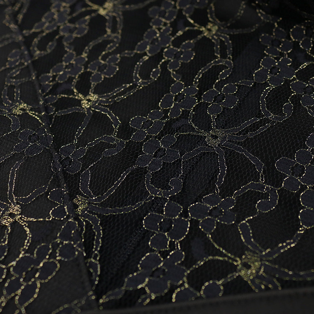 Dame Elegant aftenkjole med spids og asymmetrisk kant Skovae