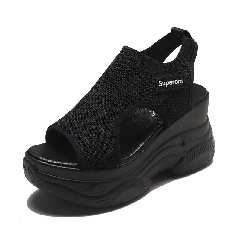 Dame Plateau-sandaler med moderne strikdesign og behageligt fodseng Stilla