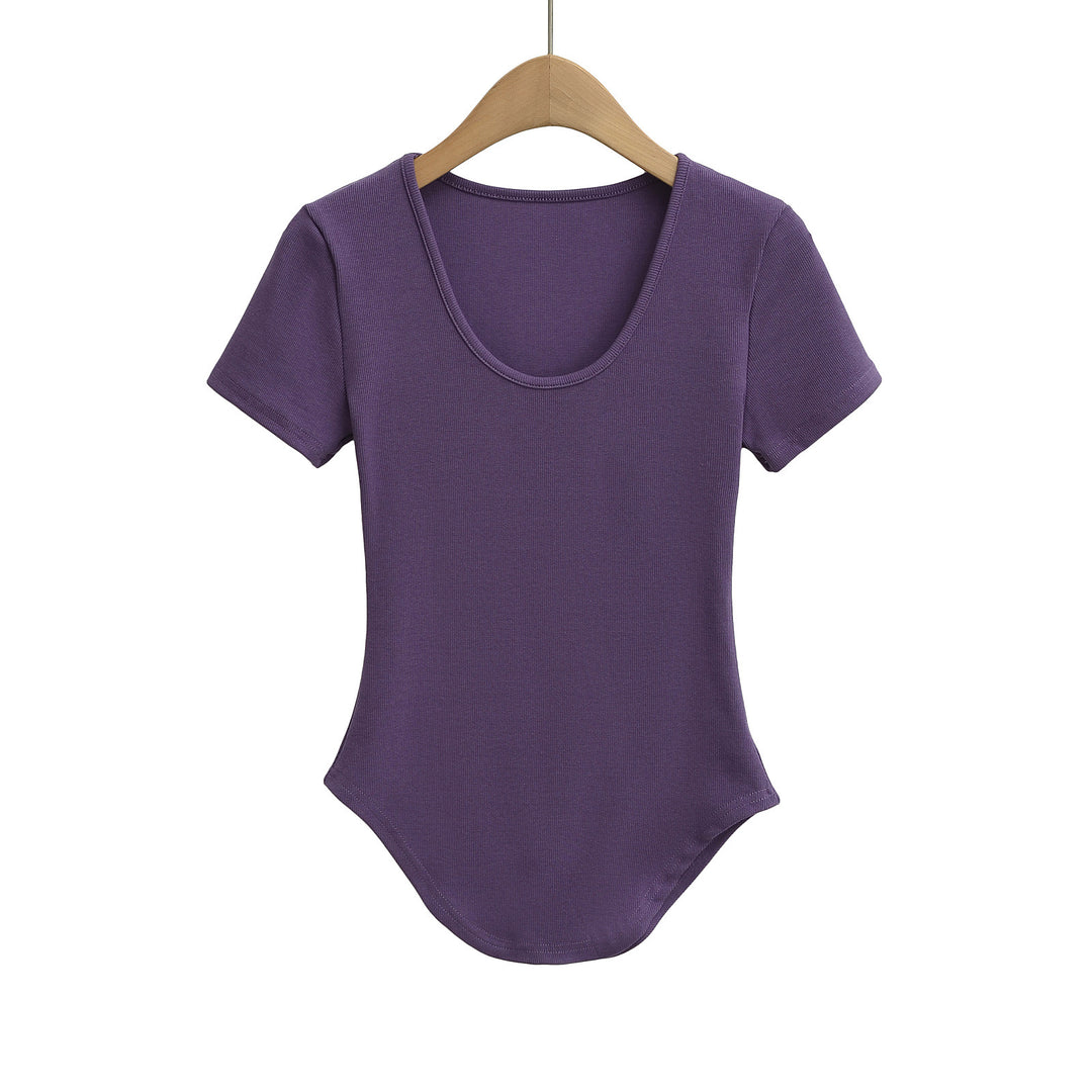 Dame figurtilpasset bodysuit med blødt ribmateriale og elegant rund halsudskæring Stilla