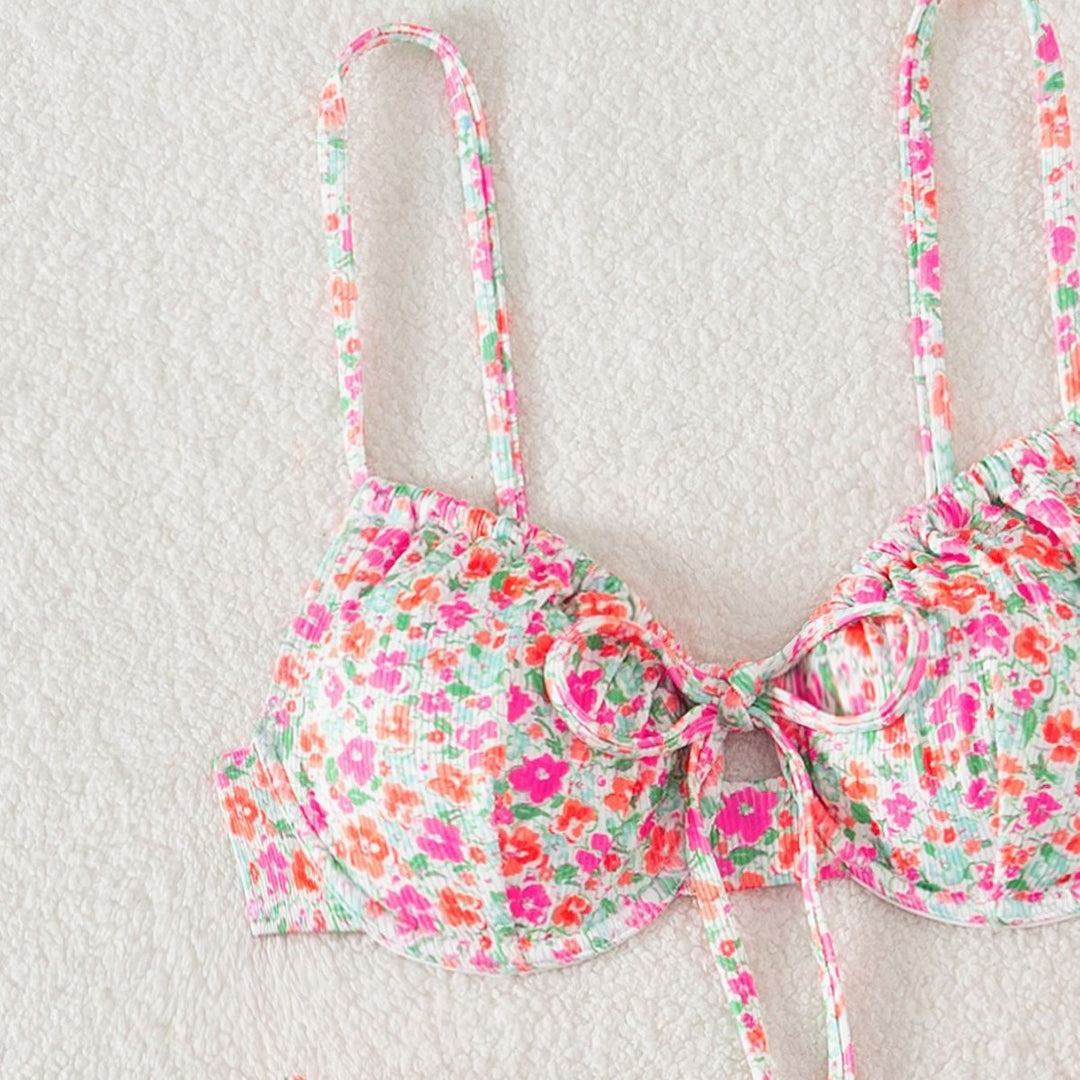 Dame triangulær bikini med justerbare stropper og blomsterdesign Skovae