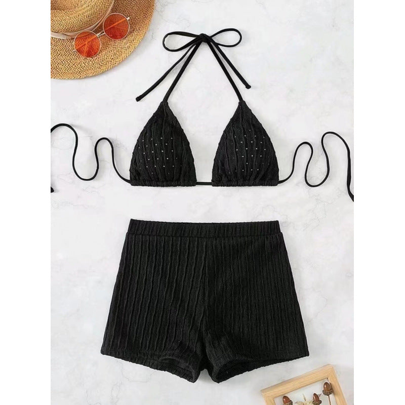 Dame triangel-bikini med høj kvalitets flæse design og stretchy shorts Skovae