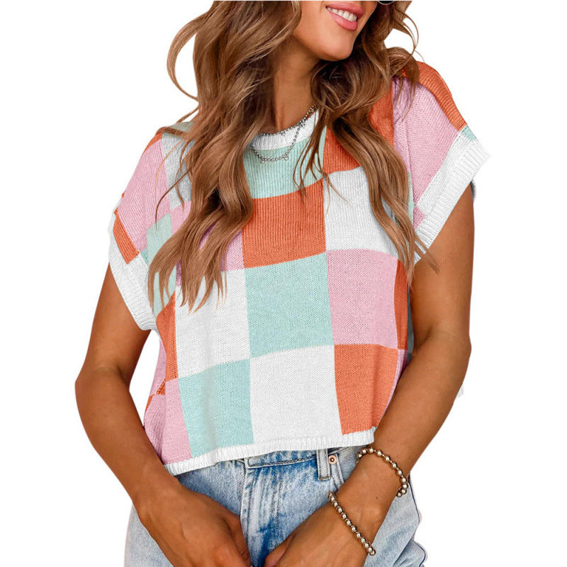 Dame cropped top med moderne ternet mønster og afslappet snit Stilla