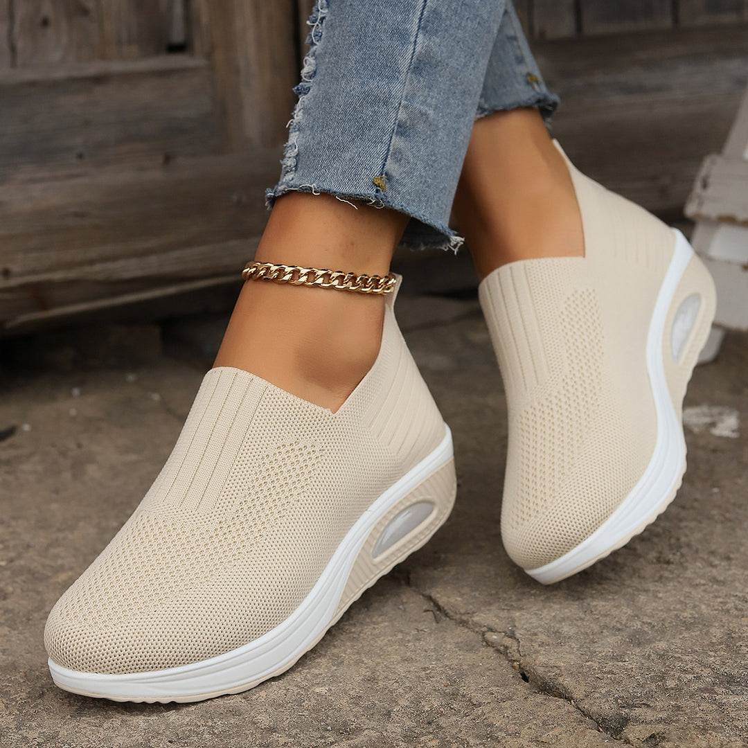 Dame Slip-On Sneakers med åndbart overmateriale og komfortabel sål Stilla
