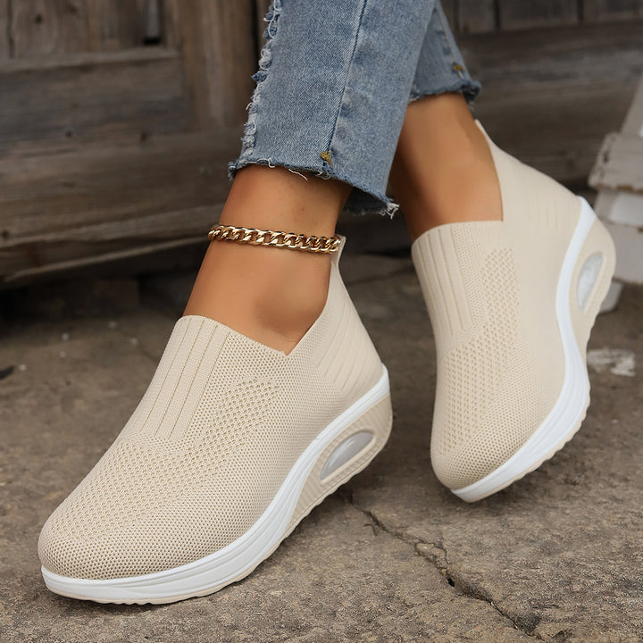 Dame Slip-On Sneakers med åndbart overmateriale og komfortabel sål Stilla