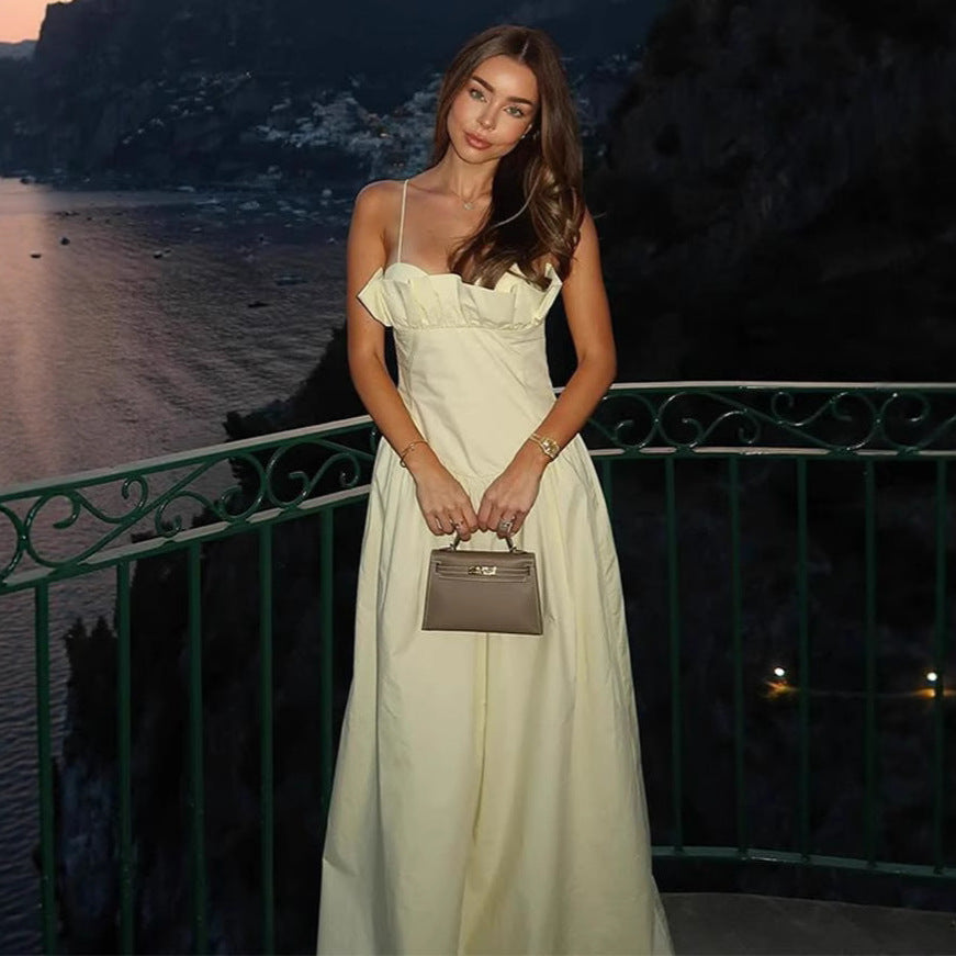 Kvindernes elegante maxi kjole med flæsedetaljer Stilla