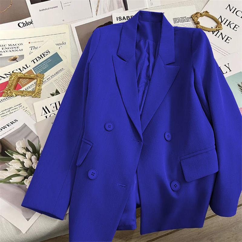 Kvinders dobbeltradet blazer med elegant snit Stilla