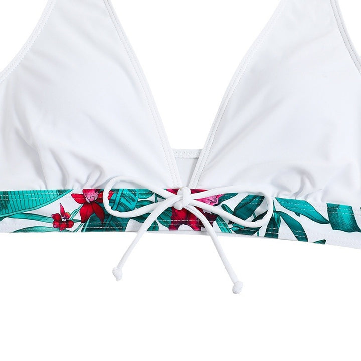 Dame bikini-sæt med detaljeret blomstermønster og justerbare stropper Stilla